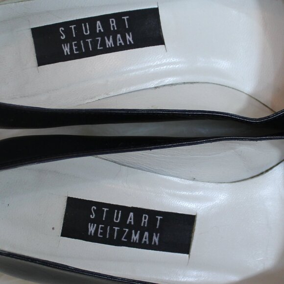 Stuart  Weitzman navy  leather shoes block heels pattern  size 8.5 - Picture 7 of 8